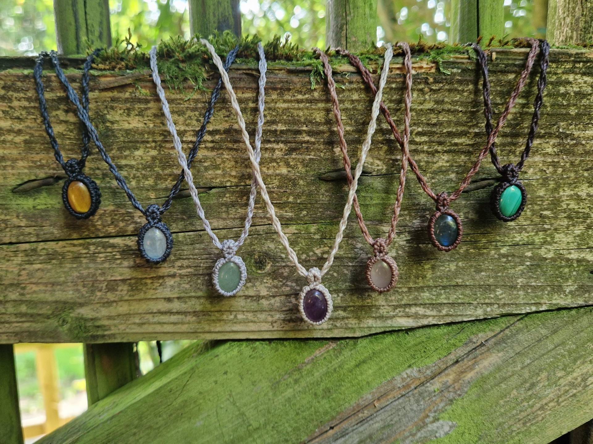 Edelstein | 10x14 Mm Macramé Halsketten Personalisierbar Mit Aventurin, Rosenquarz, Amethyst, Malachit, Mondstein, Labradorit Oder Tigerauge von ThInksArtByHeart