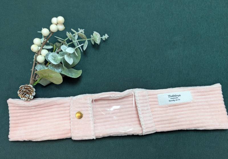 Pumpentaschengürtel Für Diabetiker Mit Insulin Pumpe in Rosa Jersey Cord Sichtfenster. Passend Die Minimed Pumpentaschengürtel Für Diabetiker Mit Insulin Pumpe in Rosa Jersey Cord Sichtfenster. Passend Die Minimed von Thalainys