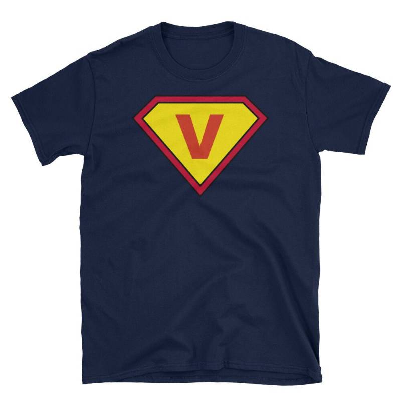 V Anfangsbuchstabe T-Shirt - Superheld Comic Monogramm Shirt Familien Passende Tops Personalisierte Geschenke Für Frauen & Männer Geschenkideen von ThatCoolTShirt