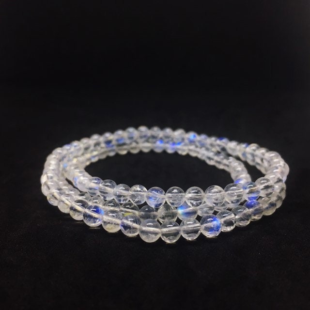 Aaa Regenbogen Mondstein Armband, Multi Layer Juni Birthstone Schmuck, Blauer Mondstein, Bestes Valentinstag Geschenk Aaa Regenbogen Mondstein Armband, Multi Layer Juni Birthstone Schmuck, Blauer Mondstein, Bestes Valentinstag Geschenk von ThatStoneStudio