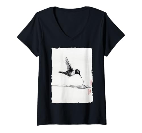 Damen Zen Kolibri Japanische Sumi-e Tintenmalerei Vintage T-Shirt mit V-Ausschnitt Damen Zen Kolibri Japanische Sumi-e Tintenmalerei Vintage T-Shirt mit V-Ausschnitt von The Art of Print by MCMA - Digitally Enhanced Art
