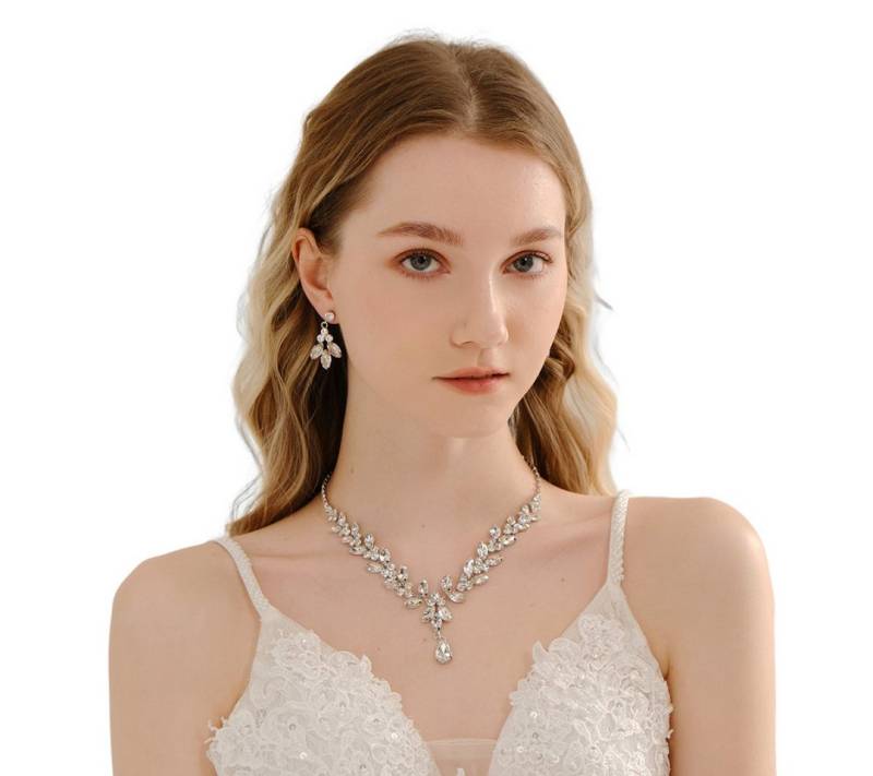The Beauty House Ohrring und Ketten Set Brautschmuck Hochzeit Schmuck für Weihnachten Party Feiern Ostern The Beauty House Ohrring und Ketten Set Brautschmuck Hochzeit Schmuck für Weihnachten Party Feiern Ostern von The Beauty House