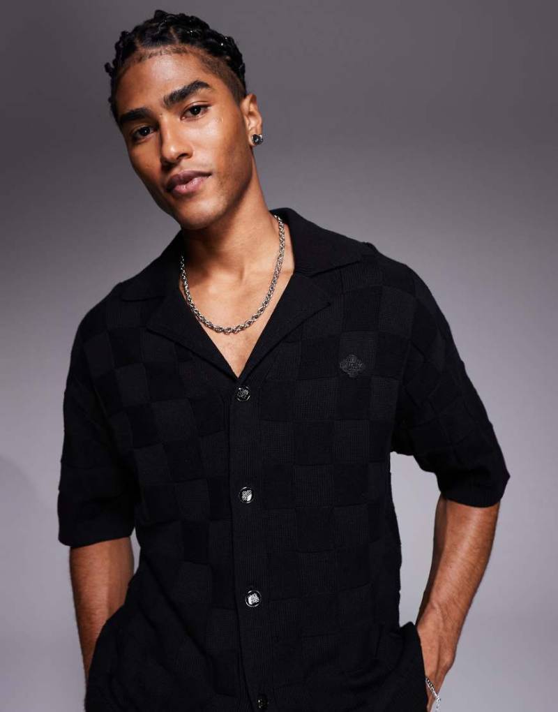 The Couture Club - Strick-Hemd in Schwarz mit Schachbrettmuster, Kombiteil von The Couture Club