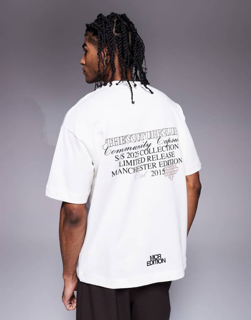 The Couture Club - T-Shirt in Weiß mit „Community Capsule"-Print von The Couture Club
