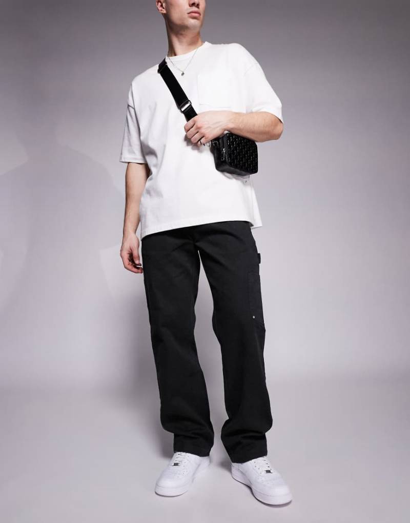 The Couture Club - Twill-Hose in verwaschenem Schwarz mit zwei Aufnähern von The Couture Club