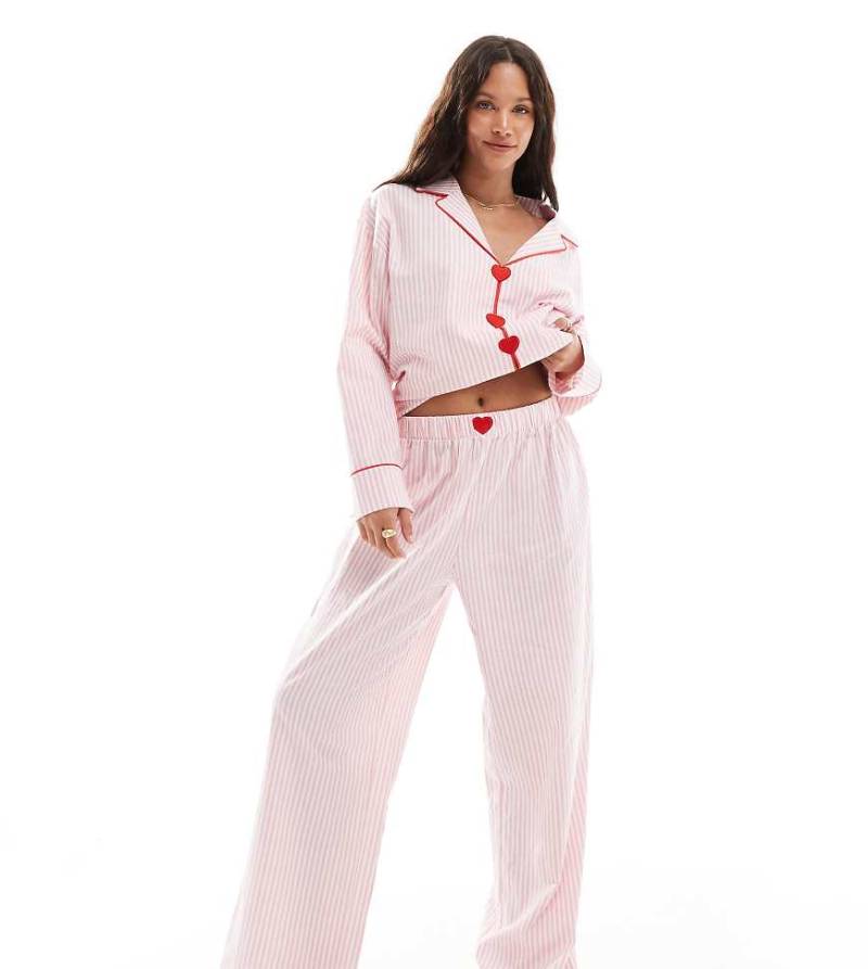 The Frolic -Exclusive - Rosa-weiß gestreifte Pyjama-Hose mit herzförmigen Knöpfen, Kombiteil von The Frolic