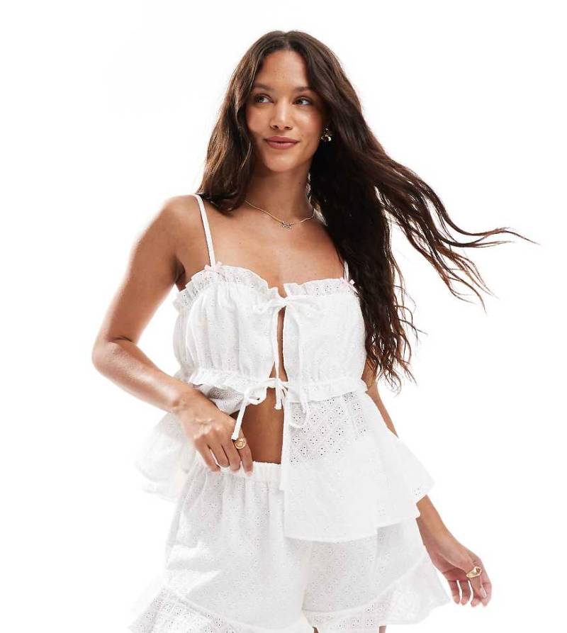 The Frolic Exklusiv - Pyjama-Shorts in Weiß mit Lochstickerei, Kombiteil von The Frolic