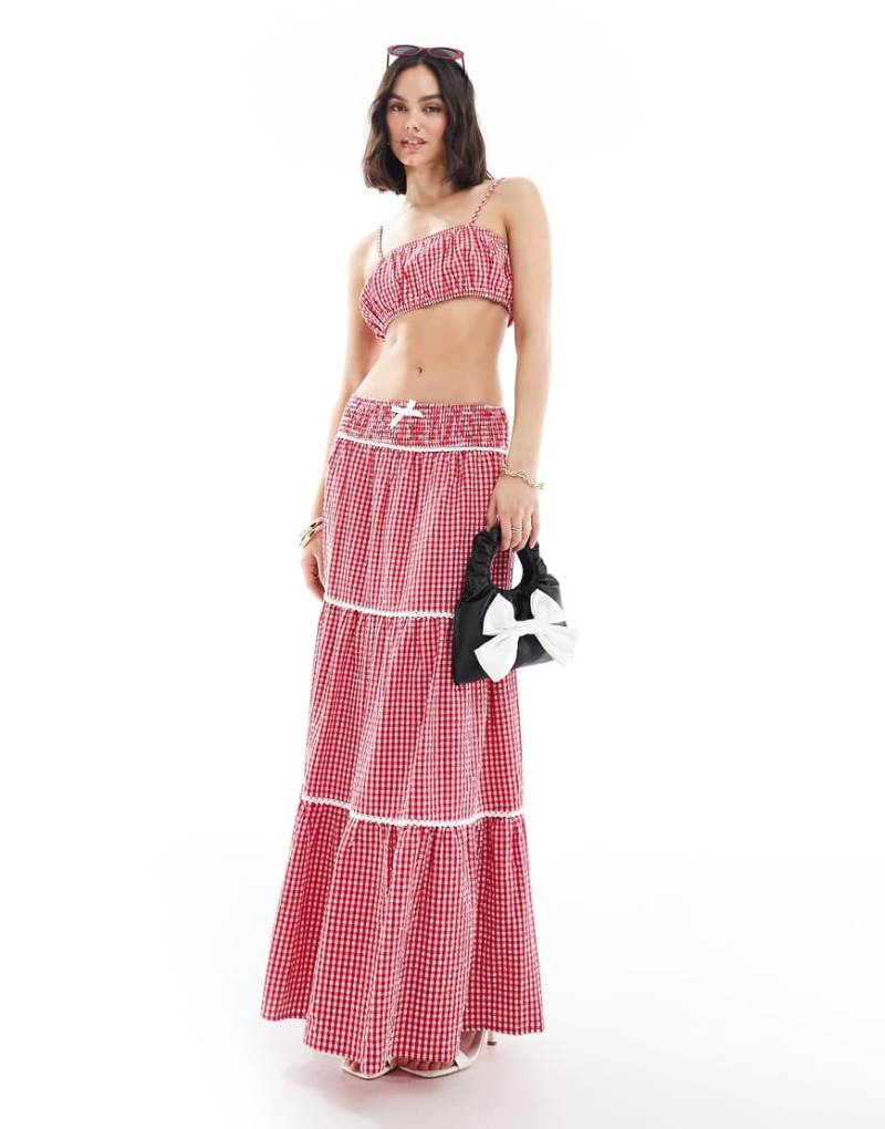 The Frolic - Exklusiv - Gestufter Maxirock in Rot mit Vichy-Karos, Spitzenbesatz und gesmokter Taille, Kombiteil-Bunt von The Frolic