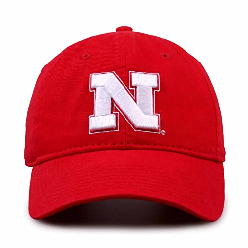 The Game NCAA Erwachsene Relaxed Fit Logo Mütze - Gesticktes Logo - 100% Baumwolle - Erhöhen Sie Ihren Stil und zeigen Sie Ihren Teamgeist, Rot/Ausflug, einfarbig (Getaway Solids), Einheitsgr��e von The Game