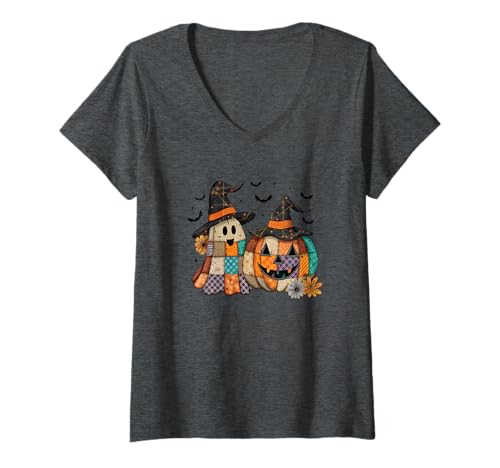 Damen Vintage Halloween Patchwork Gemütlicher Geist und Kürbis T-Shirt mit V-Ausschnitt von The Modish Bunker - Patchwork Spooky Threads