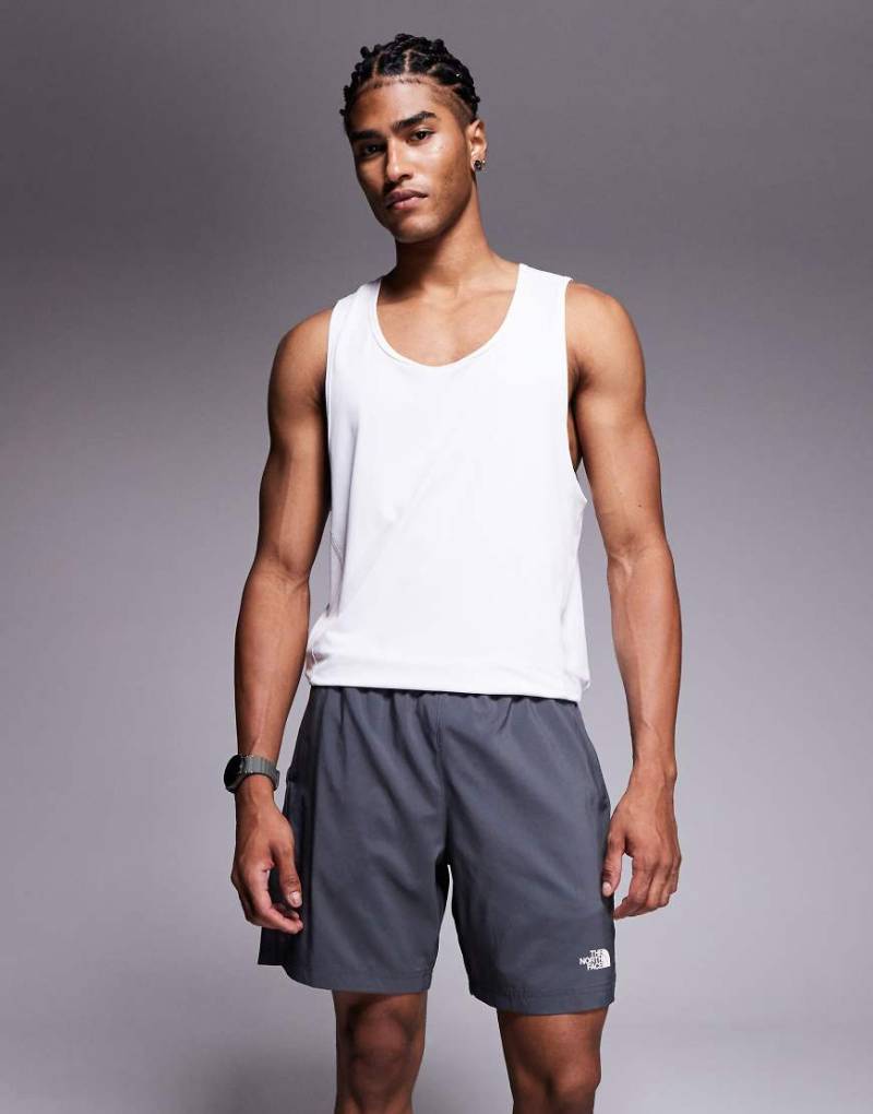 The North Face - 24/7 - Shorts in Dunkelgrau mit Logo, 7 Zoll Schrittlänge von The North Face