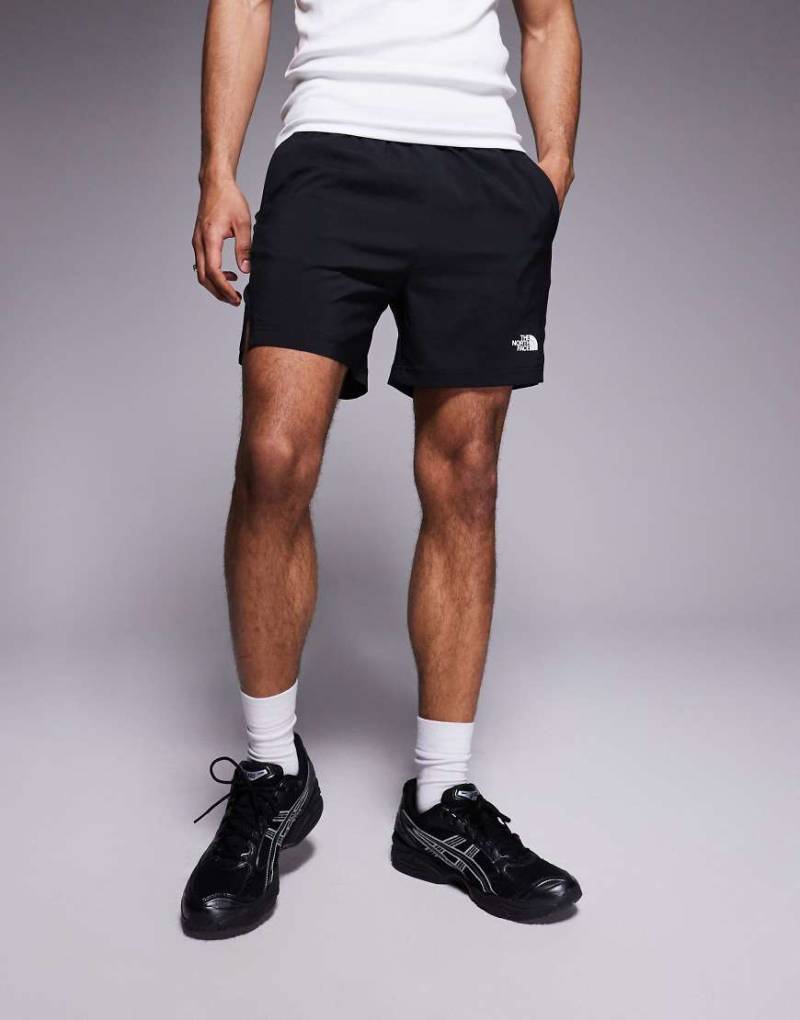 The North Face - 24/7 - Shorts in Schwarz mit Logo, 5 Zoll Schrittlänge von The North Face