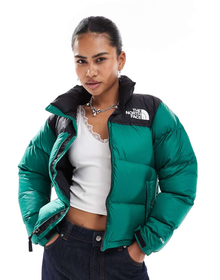 The North Face - 96 Retro Nuptse - Pufferjacke in Grün The North Face - 96 Retro Nuptse - Pufferjacke in Grün von The North Face