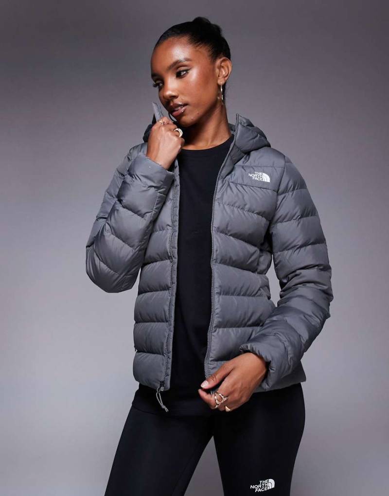 The North Face - Aconcagua III - Kapuzenjacke in Smoked Pearl-Grau von The North Face