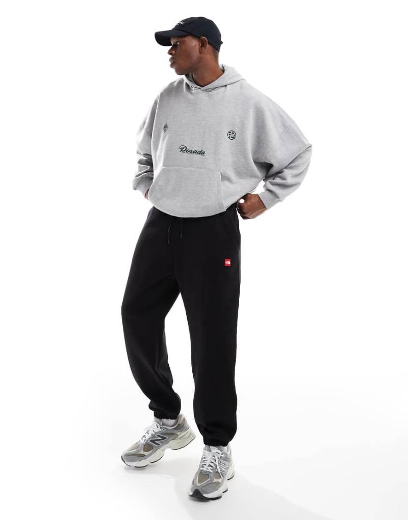 The North Face - Axys - Locker geschnittene Jogginghose in TNF-Schwarz von The North Face