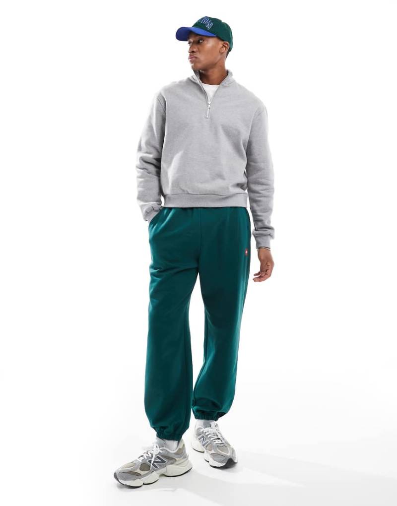 The North Face - Axys - Locker geschnittene Jogginghose in kräftigem Nori-Grün von The North Face
