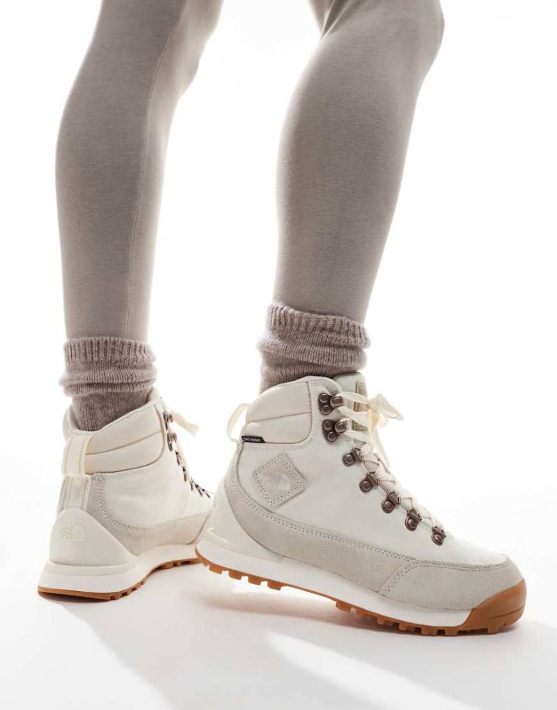 The North Face - Back-To-Berkeley IV - Wasserdichte Wanderstiefel in gebrochenem Weiß von The North Face