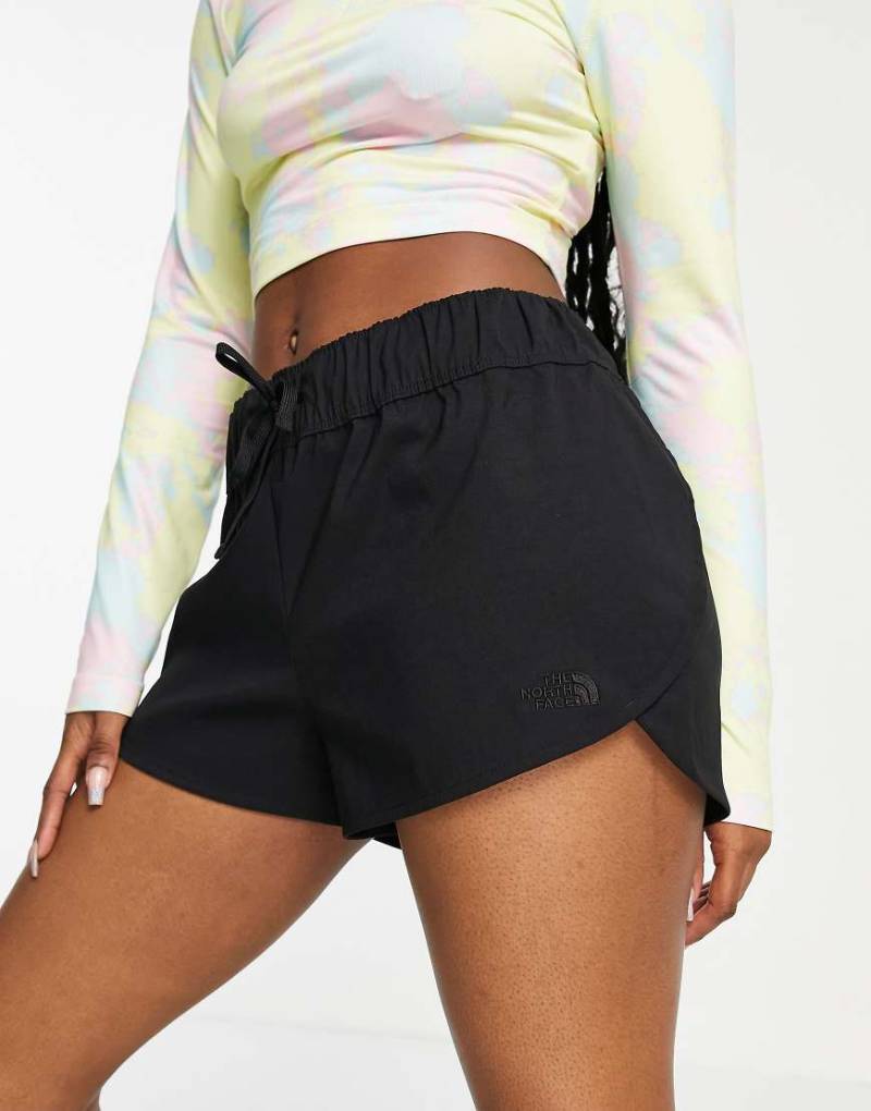The North Face - Class V - Mini-Shorts in Schwarz von The North Face