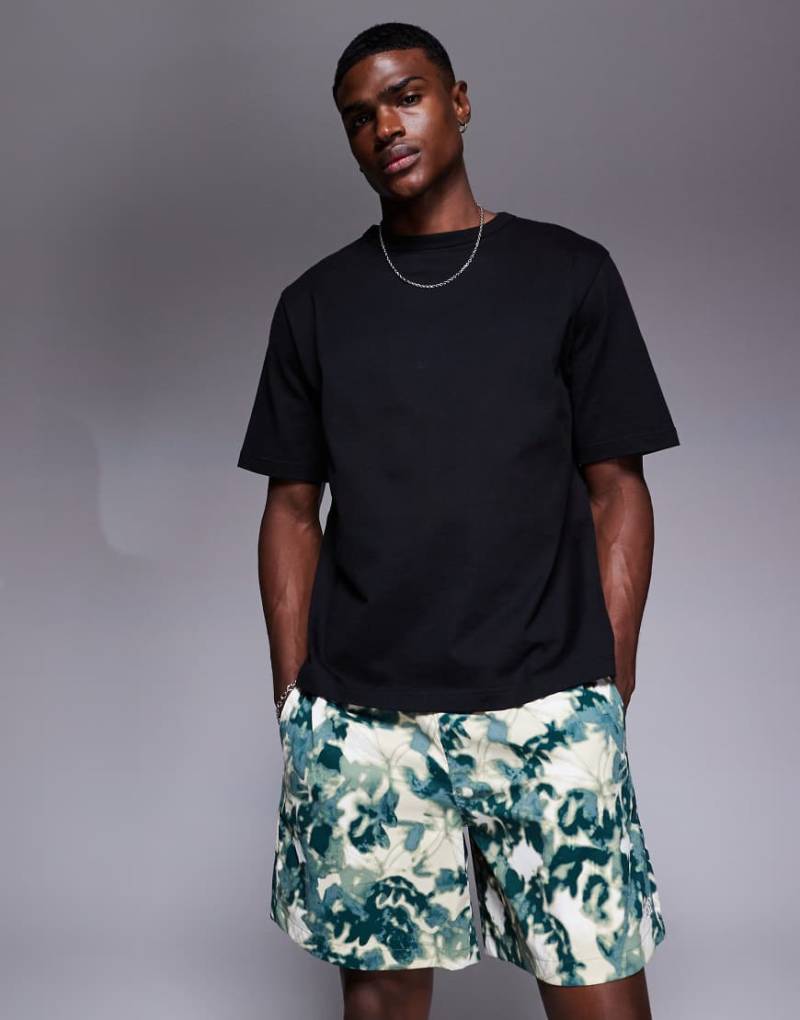 The North Face - Class V Pathfinder - Shorts mit Logo und grünem Muster von The North Face