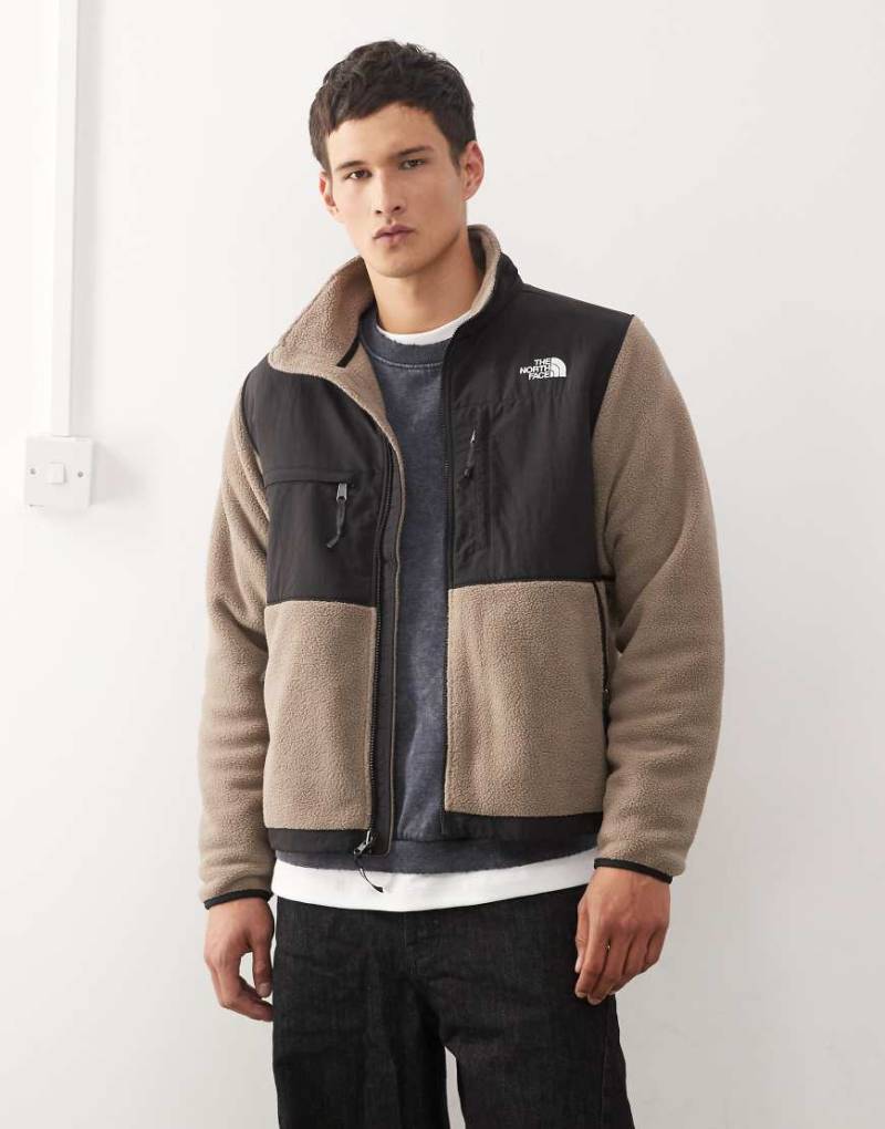 The North Face - Denali - Fleece-Jacke in Braun-Brown von The North Face