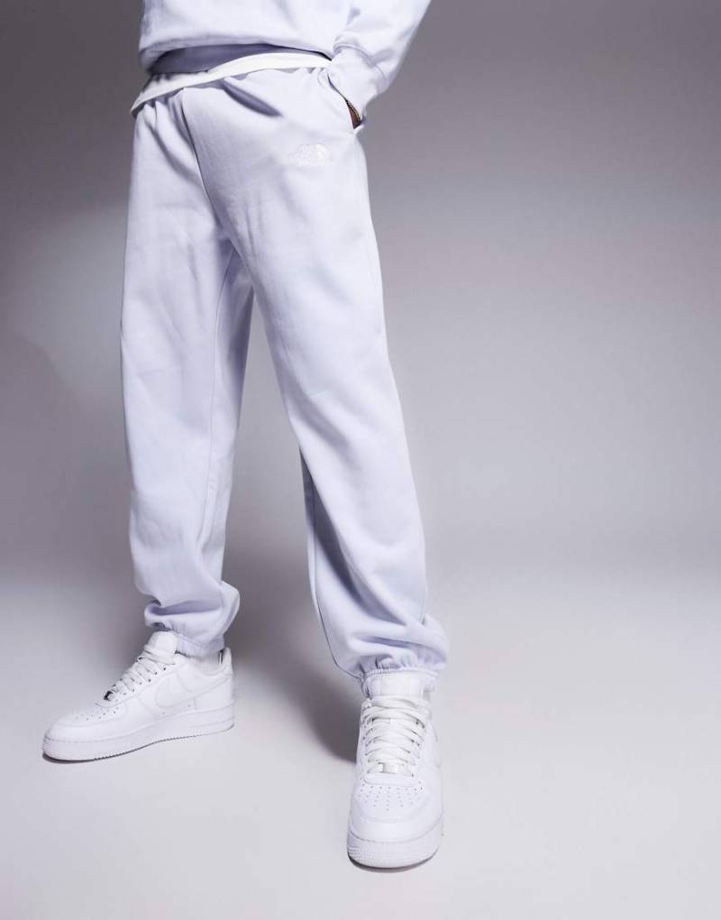 The North Face - Essential - Oversize-Jogginghose in Grau mit Logo von The North Face