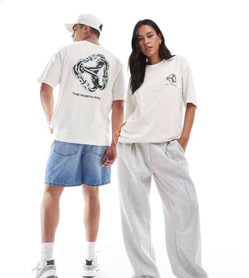 The North Face - Interlock Carabiner - Oversize-T-Shirt in Wollweiß mit Rückenprint von The North Face