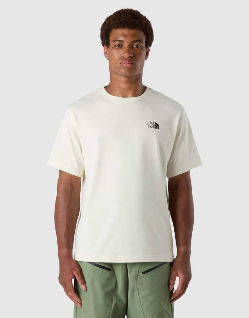 The North Face - M Street Bear - Relaxed-Fit-T-Shirt in Weiße Düne/TNF-Blau von The North Face