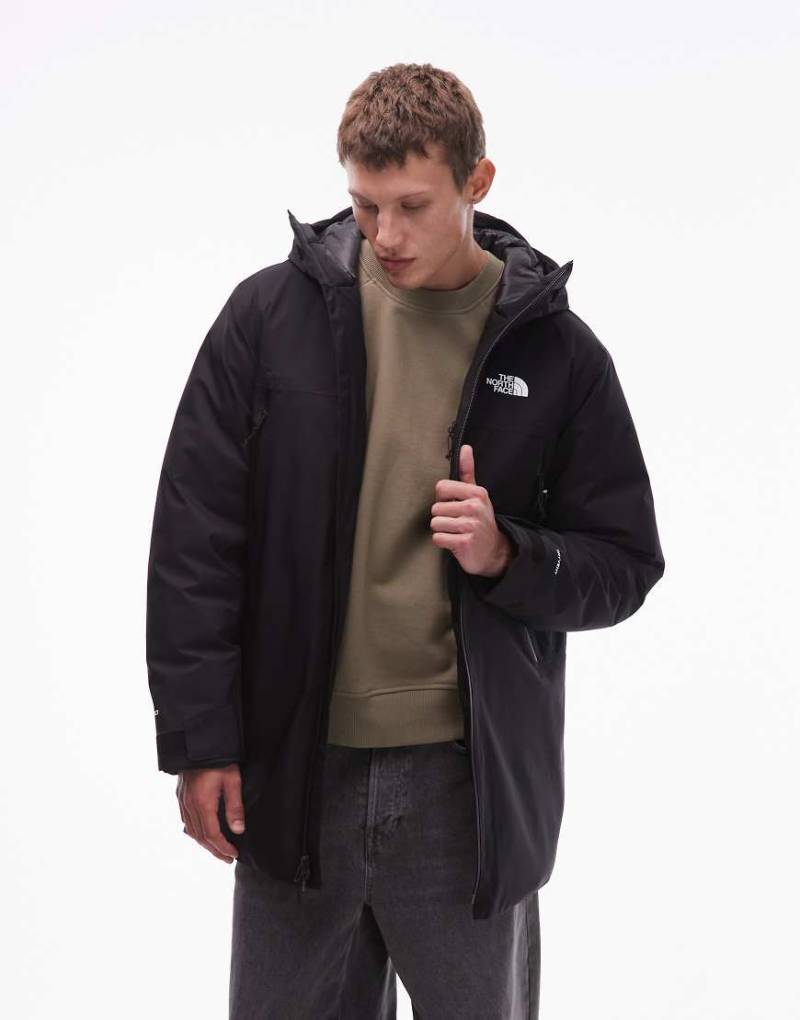 The North Face - MTN Range - Wasserdichter, isolierter Daunen-Parka in Schwarz mit Kapuze von The North Face