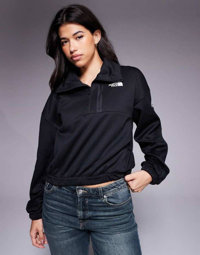 The North Face - Mountains Athletics Interest - Fleece-Oberteil in Schwarz mit kurzem Reißverschluss von The North Face