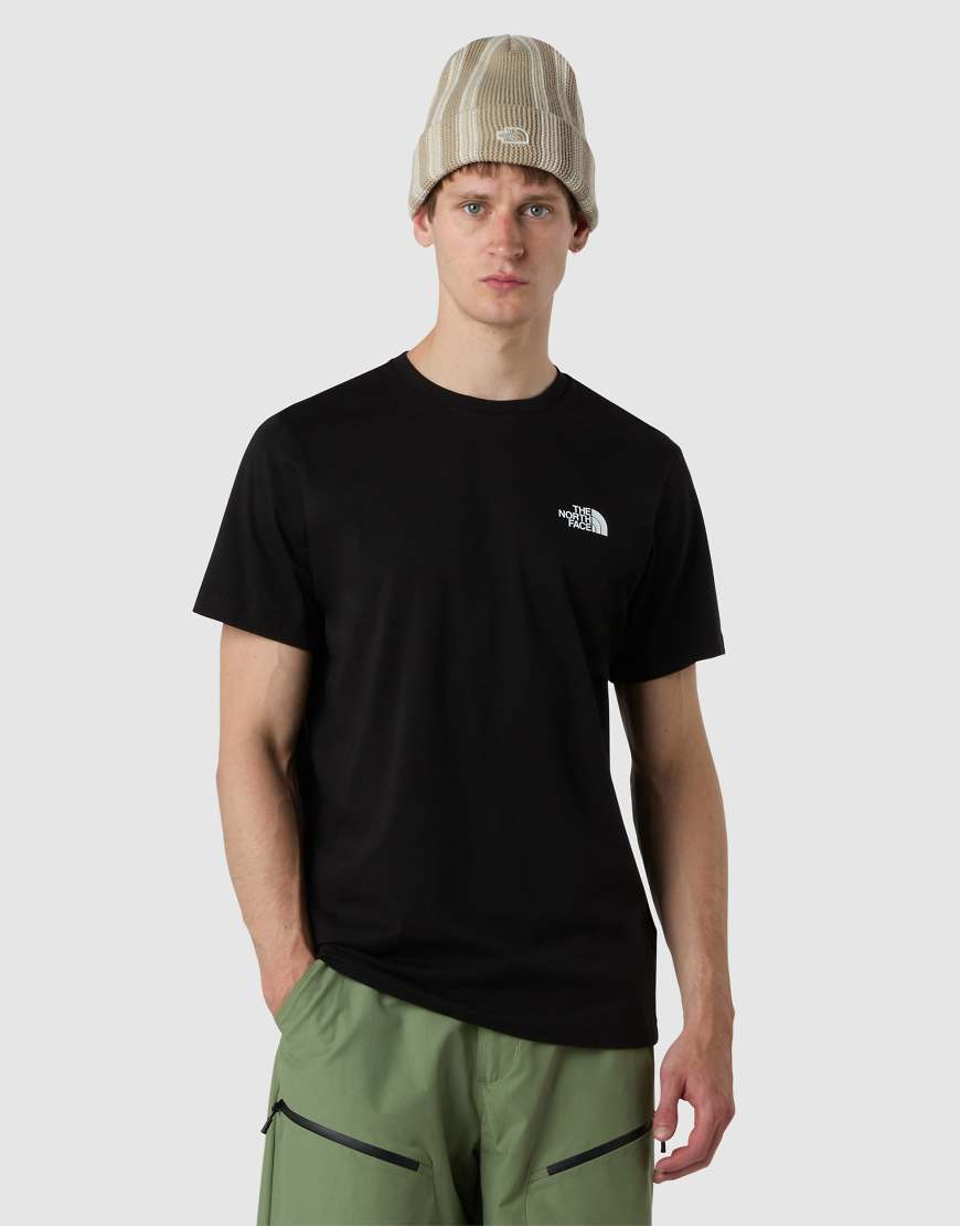 The North Face - NSE Box Raku Horse Infill - T-Shirt in TNF-Schwarz/Kardinalrot von The North Face