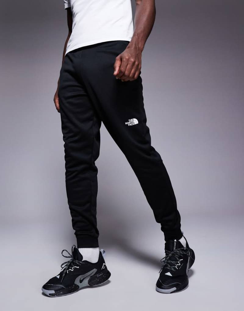 The North Face - Reaxion - Jogginghose in Schwarz mit Logo von The North Face