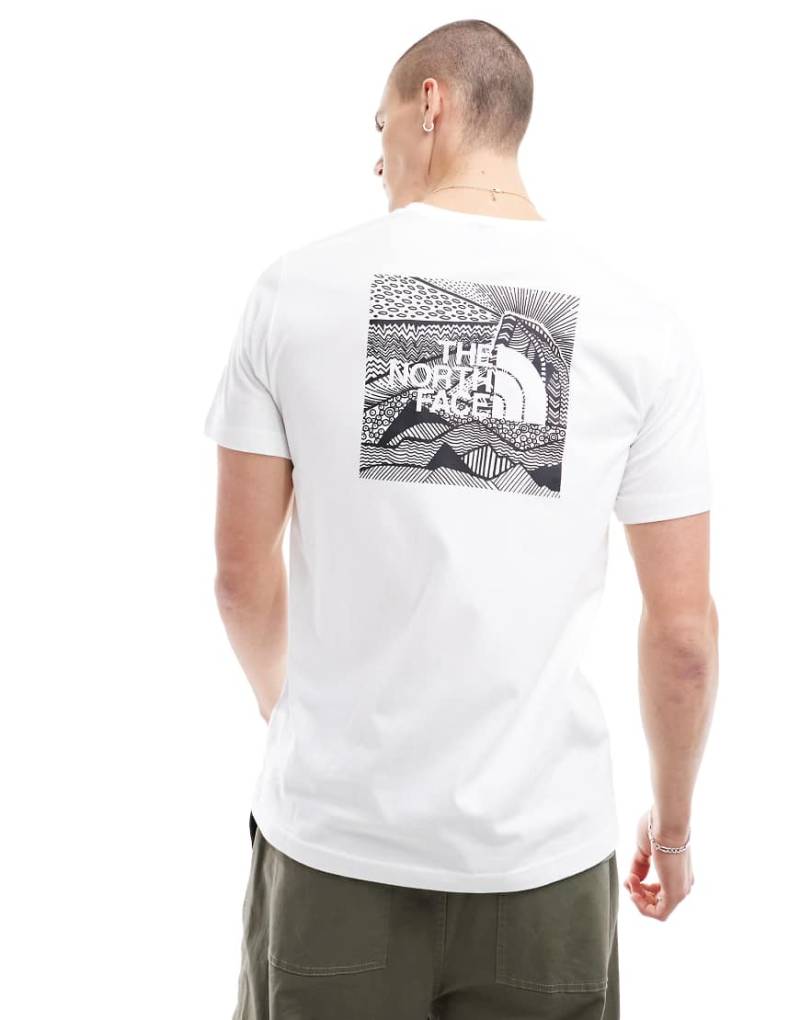 The North Face - Redbox Celebration - T-Shirt in Weiß von The North Face