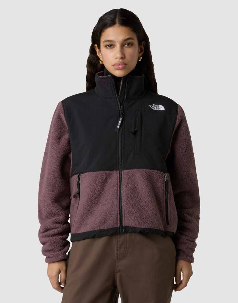 The North Face - Retro Denali - Jacke in Tawny Quartz / TNF-Schwarz-Brown von The North Face