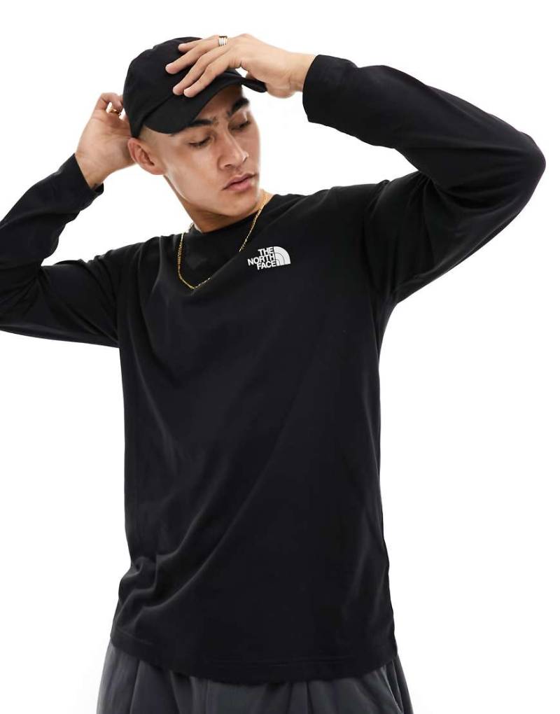 The North Face - Simple Dome - Langärmliges T-Shirt in Schwarz mit Logo von The North Face