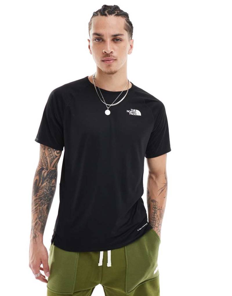 The North Face - Sunriser - T-Shirt in TNF-Schwarz von The North Face