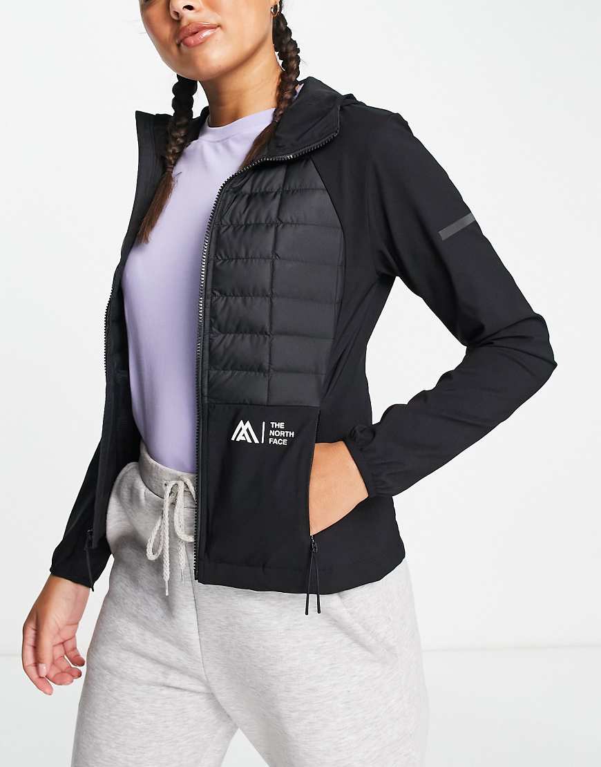The North Face - Training Mountain Athletics LAB Premium - Wattierte Jacke in Schwarz mit Reißverschluss von The North Face