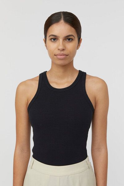 The Slow Label Geripptes Tank Top aus Bio- und recycelter Baumwolle / Wendbar von The Slow Label