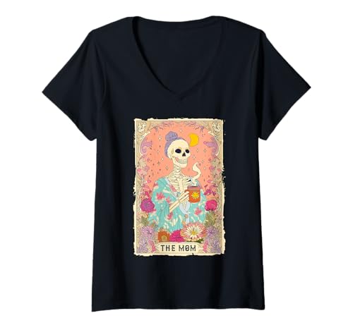 Damen Lustige Tarotkarte für Mütter, Skelett, Kaffee, Hexe, Geschenk T-Shirt mit V-Ausschnitt von The Tired Mom Tarot Co.