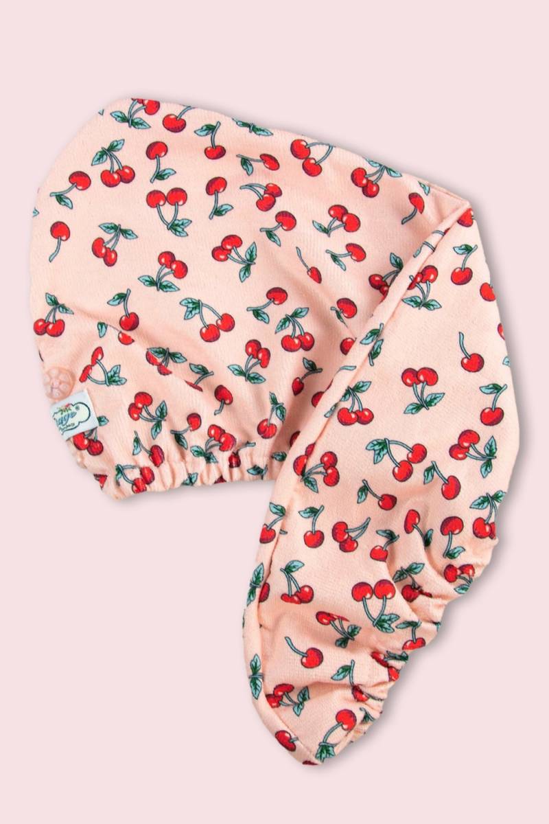 Cherry Print Haarturban in Pink Cherry Print Haarturban in Pink von The Vintage Cosmetic Company