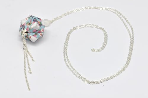 The co Halskette aus Origami-Papier, Kugel, Blau The co Halskette aus Origami-Papier, Kugel, Blau von The cocotte