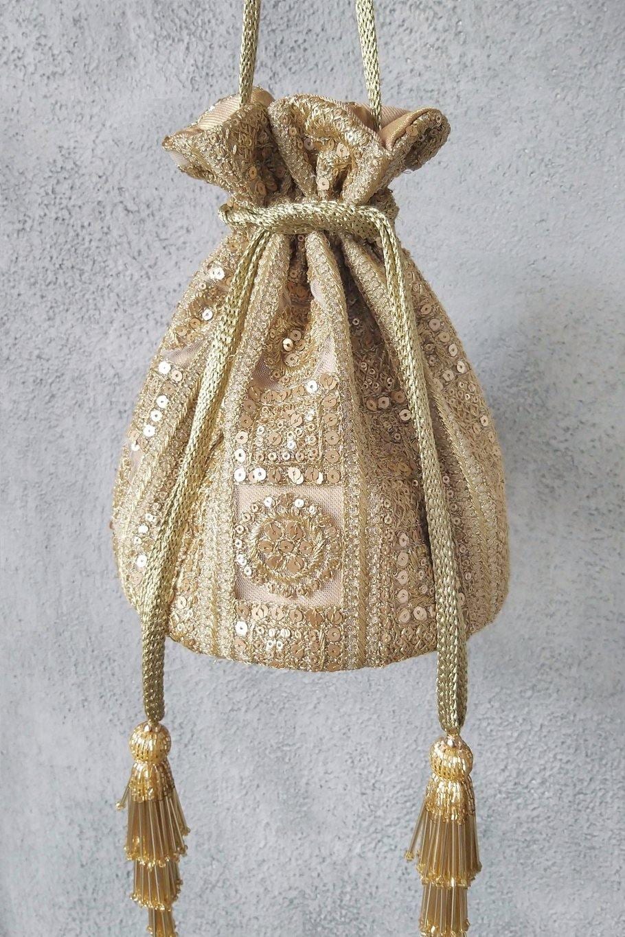 Bella Gold Potli Tasche von TheAMYRAStore