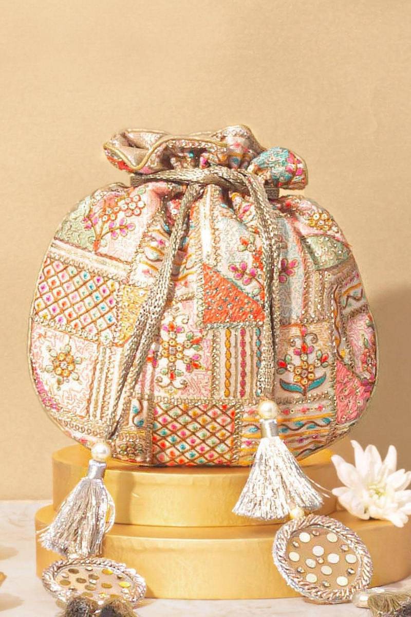 Jia Gestickte Mehrfarbige Tasche, Hochzeitstaschen, Brautjungfern, Festliches Geschenk von TheAMYRAStore