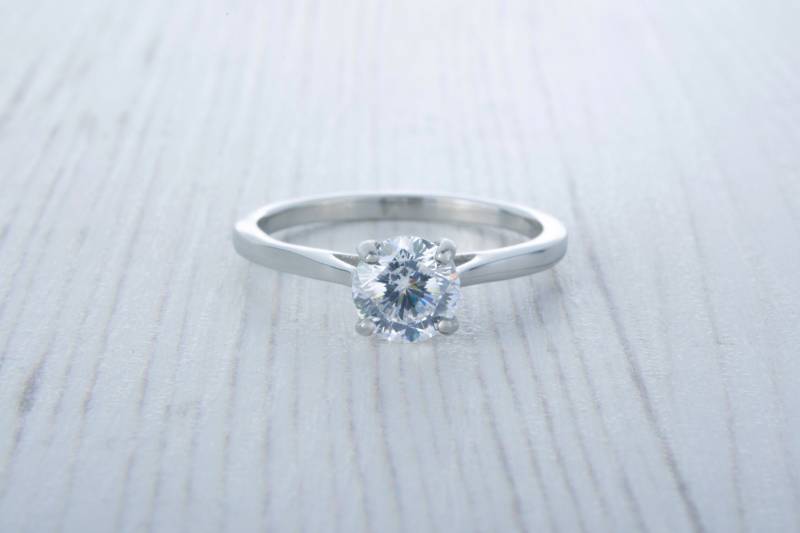 Echter 6mm 1Ct Moissanit Kathedral Ring in Titan Oder Weißgold - Verlobungsring Handgemachter von TheAladdinsCave