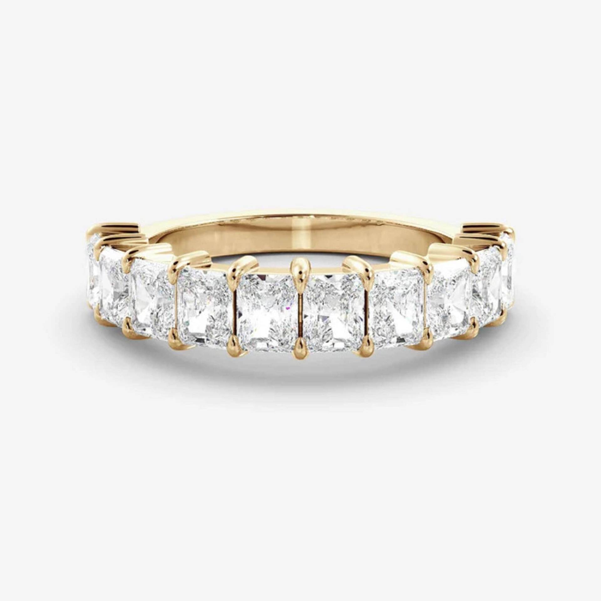 2.5 Tc Radiant Cut Ehering 14K Solid Gelb Gold Band Halbe Ewigkeit Stapelring Passender Ring Moissanite Schmuck in Mode von TheAmericanGoldHouse