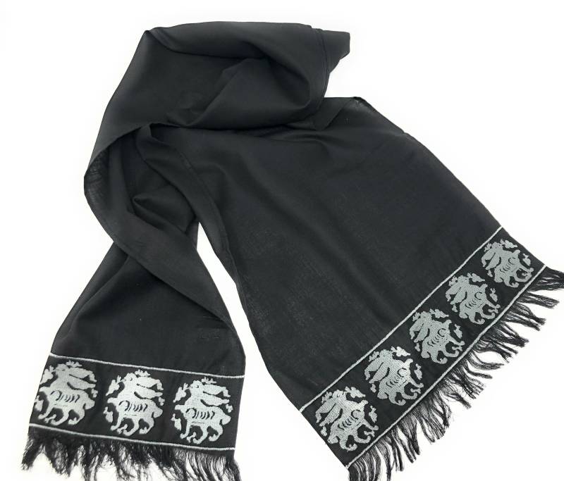 Die Arabeske Schwarz Baumwolle Leinen Mischung Silber Bestickt Mittelalterlichen Hasenschal von TheArabesque