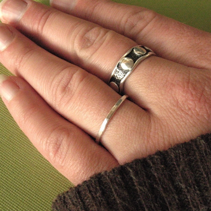 Feiner Silber Ring - "Single Skinny" Feiner Silber Ring - "Single Skinny" von TheArtfulLoop