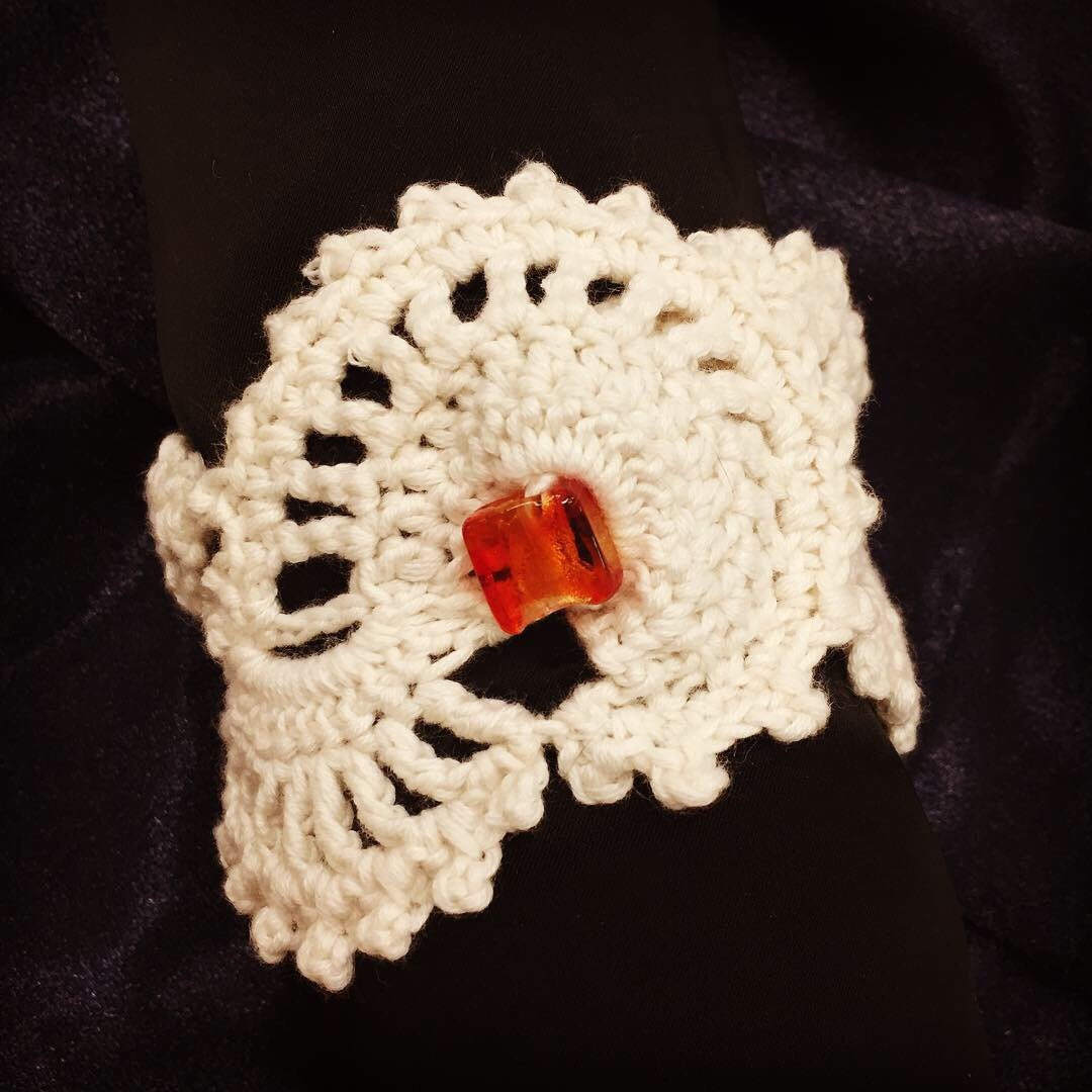 Boho Schneitete Arabeskes Armband Boho Schneitete Arabeskes Armband von TheArtisanBazaarUK