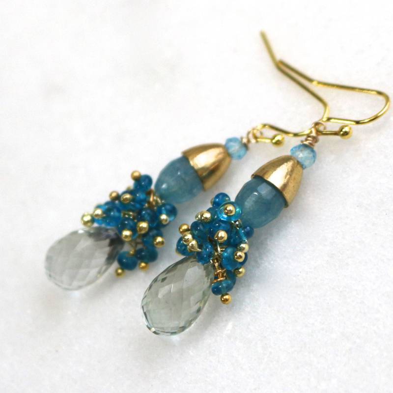 Apatit, Prasiolith, Aquamarin Blau Tropfen Ohrringe in 22K Gold Vergoldet Apatit, Prasiolith, Aquamarin Blau Tropfen Ohrringe in 22K Gold Vergoldet von TheAtelier