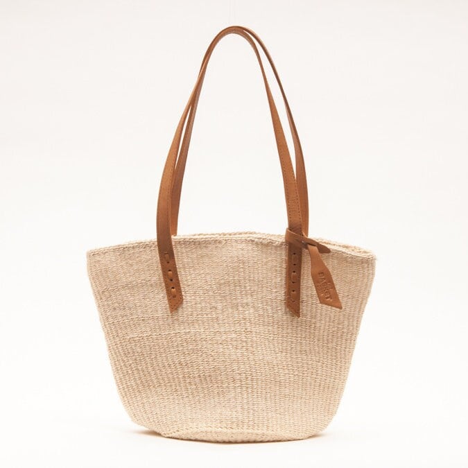 Handgewebte Natürliche Sisal-Einkaufstasche. Korb Shopper Mit Leder Griffen Handgewebte Natürliche Sisal-Einkaufstasche. Korb Shopper Mit Leder Griffen von TheBasketRoom