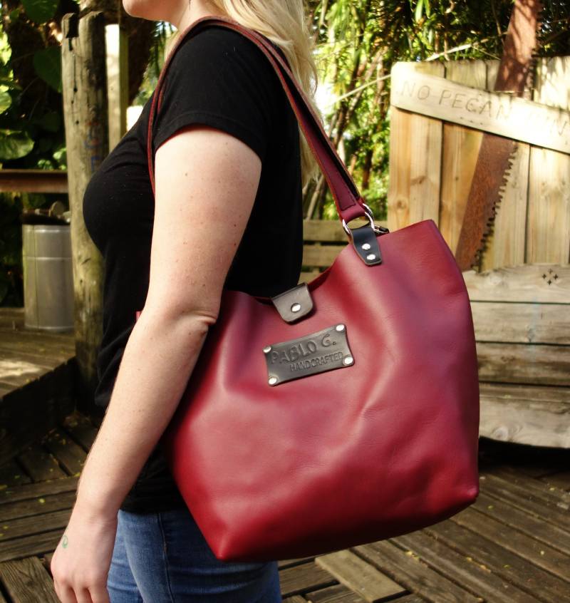 Neue Handgemachte Medium Dunkelrote Einkaufstasche, Geldbörse, Horween Vollnarbenleder von TheBestLeathers